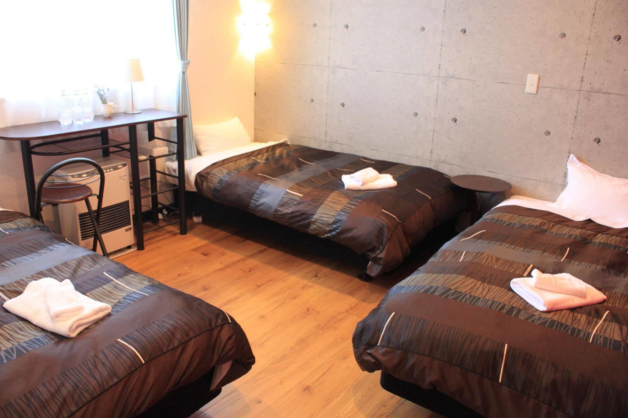 Petit Hotel Melon Nakafurano Eksteriør bilde