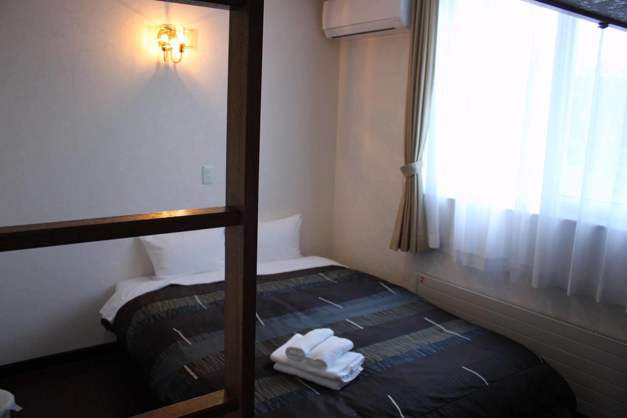 Petit Hotel Melon Nakafurano Eksteriør bilde